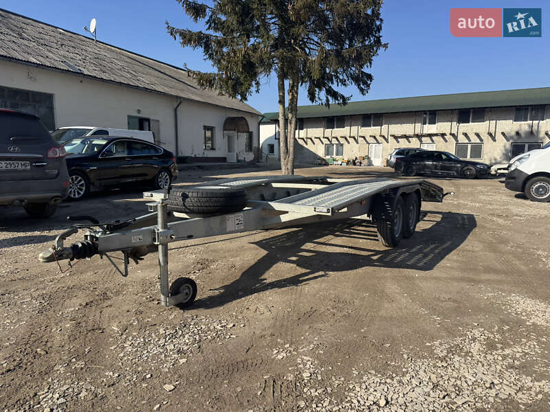 Лафет Weekend W350B 2022 в Львові фото 3 Лафет Weekend W350B 2022 в Львові