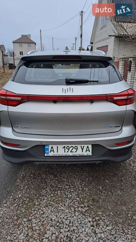 Внедорожник / Кроссовер Weltmeister EX5-Z 2022 в Макарове