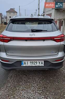 Внедорожник / Кроссовер Weltmeister EX5-Z 2022 в 