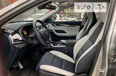 Внедорожник / Кроссовер Weltmeister EX5 2020 в 
