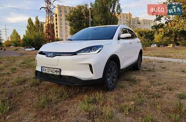 Внедорожник / Кроссовер Weltmeister EX5 2020 в 