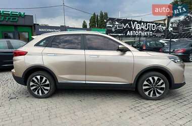 Внедорожник / Кроссовер Weltmeister EX5 2020 в 