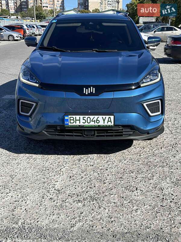 Weltmeister EX5 2019