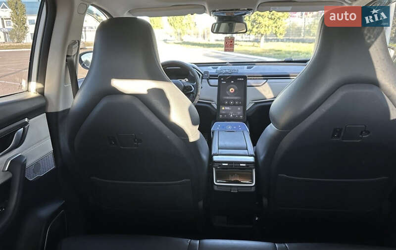 Позашляховик / Кросовер Weltmeister EX5 2019 в Житомирі