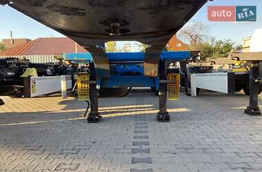 Контейнеровоз Wielton NS-3 2015 в 