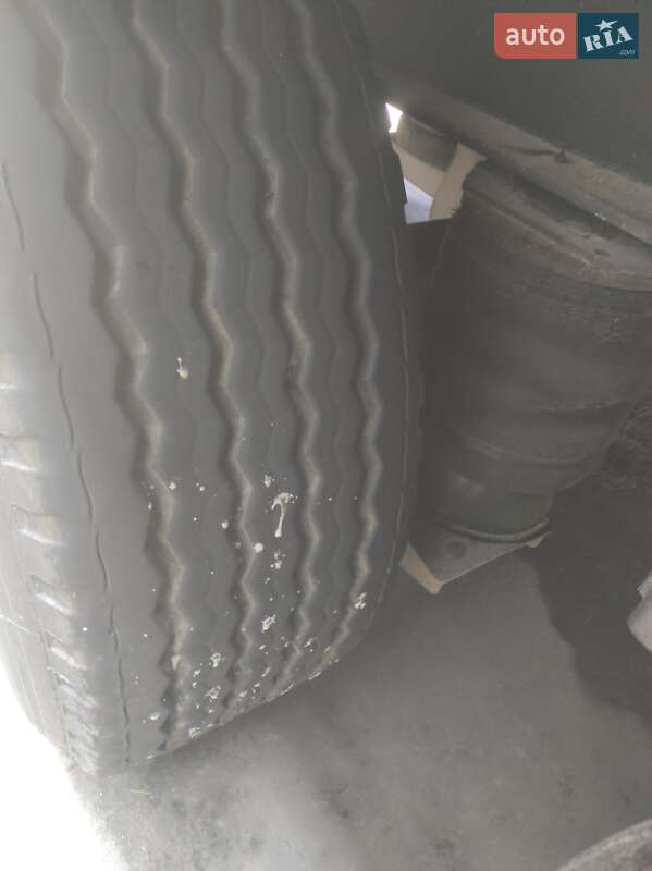 Тентований борт (штора) - напівпричіп Wielton NS-3 2013 в Львові фото 6 Тентований борт (штора) - напівпричіп Wielton NS-3 2013 в Львові