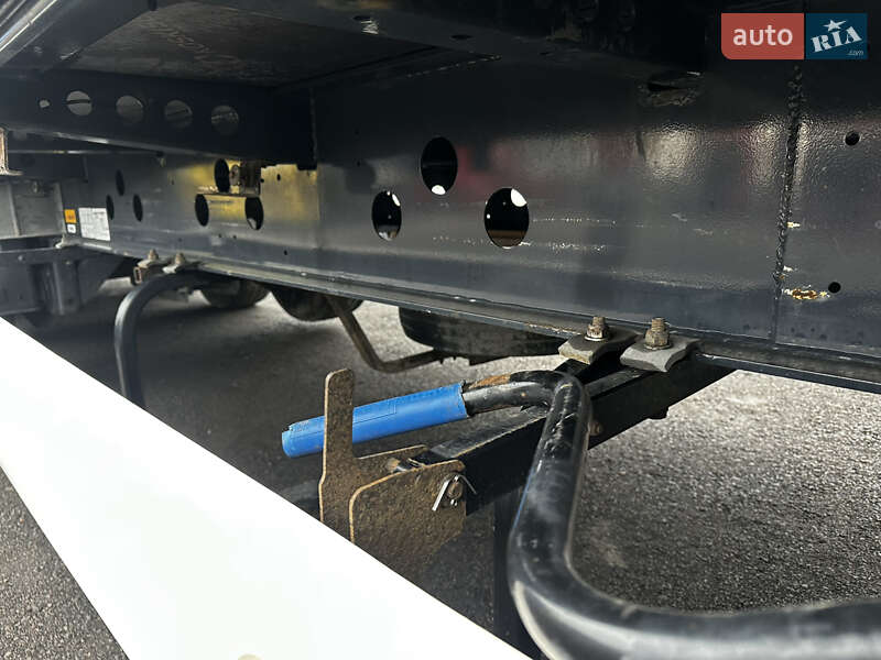 Тентований борт (штора) - напівпричіп Wielton NS-3 2017 в Умані фото 9 Тентований борт (штора) - напівпричіп Wielton NS-3 2017 в Умані