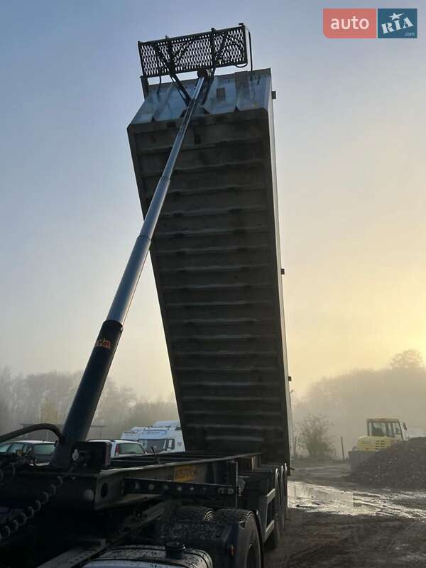 Зерновоз - напівпричіп Wielton NW 3 2016 в Вінниці