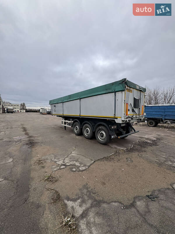 Самоскид напівпричіп Wielton NW 3 2013 в Кам'янському