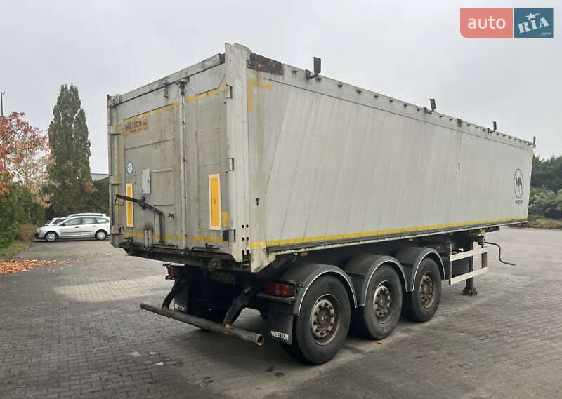 Самоскид напівпричіп Wielton NW 3 2012 в Рівному