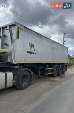 Зерновоз - полуприцеп Wielton NW33ST 2009 в Клесовом