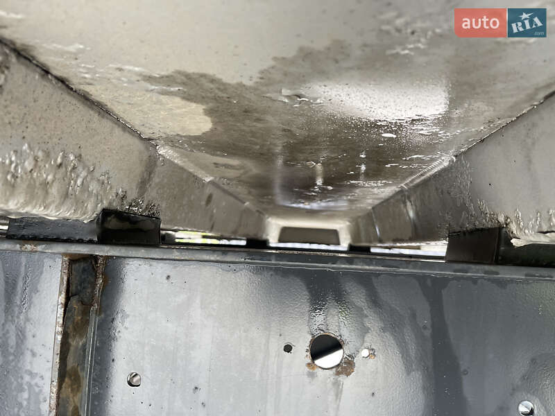 Самоскид напівпричіп Wielton NW 2010 в Долині фото 18 Самоскид напівпричіп Wielton NW 2010 в Долині