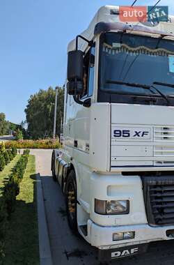Зерновоз - полуприцеп Wielton W 2000 в 