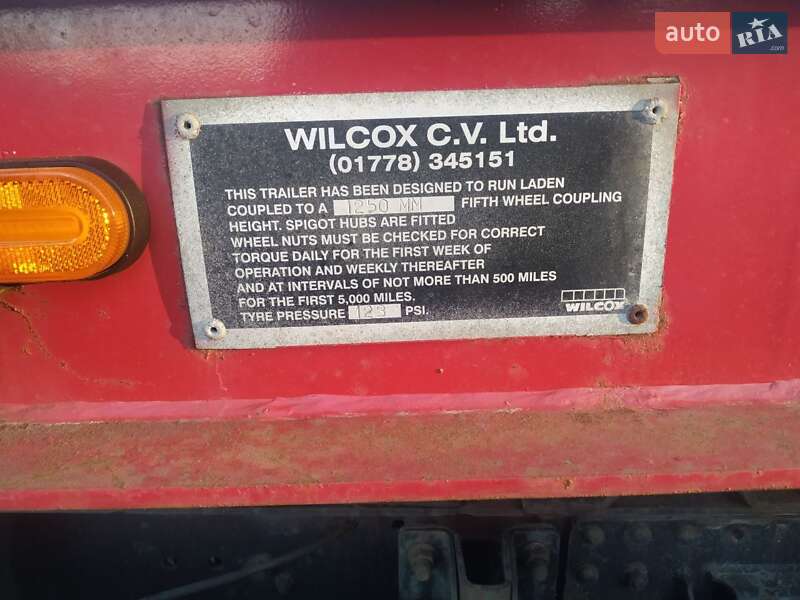 Самосвал полуприцеп Wilcox 3210 2002 в Козинцах