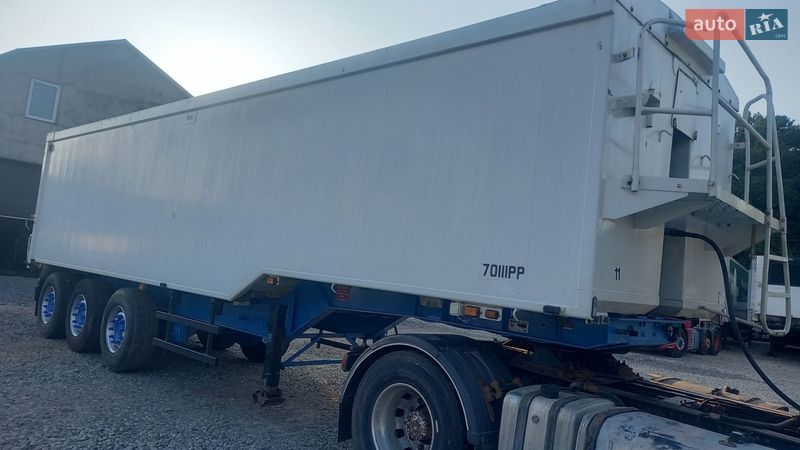 Зерновоз - полуприцеп Wilcox 3210 2001 в Бучаче