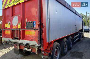 Самосвал полуприцеп Wilcox Tipper LTD 2011 в 