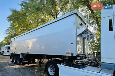 Самосвал полуприцеп Wilcox Tipper LTD 2012 в 