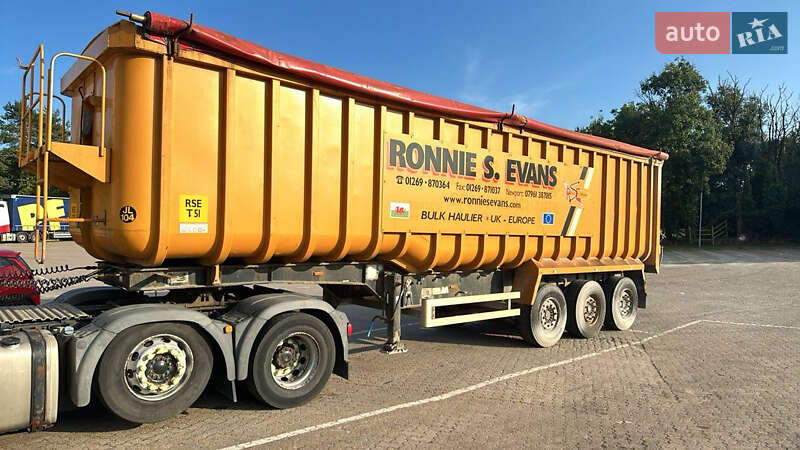 Wilcox Tipper LTD 2007