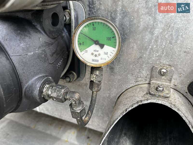 Цистерна полуприцеп Willig Sana 2009 в Львове