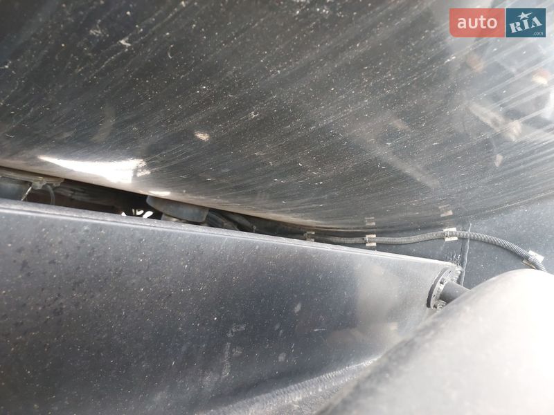 Цистерна напівпричіп Willig Turbud 2010 в Рівному