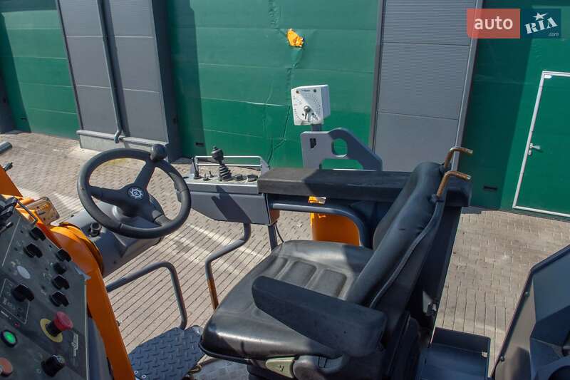 Фреза дорожная Wirtgen W 100 2010 в Житомире