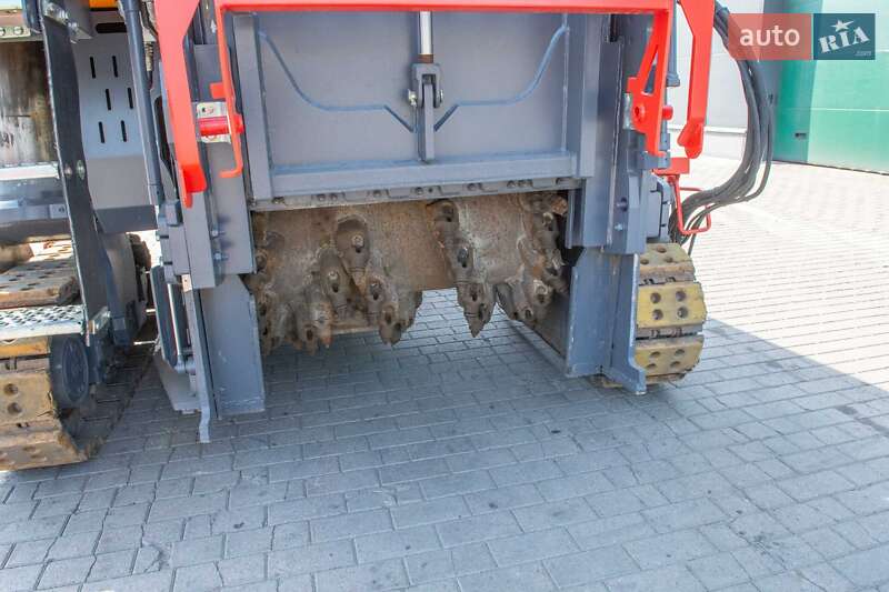 Фреза дорожная Wirtgen W 100 2010 в Житомире