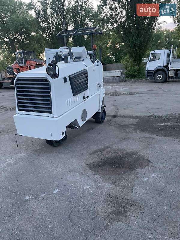 Фреза дорожная Wirtgen W 500 2003 в Золотоноше