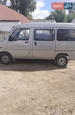 Мінівен Wuling LZW 2006 в 