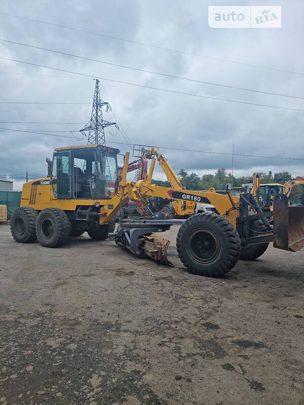 XCMG GR 180