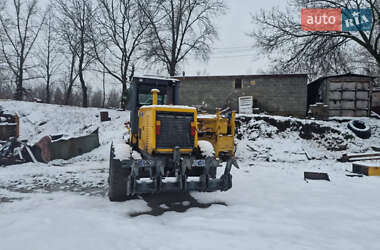 Автогрейдер XCMG GR 2006 в 
