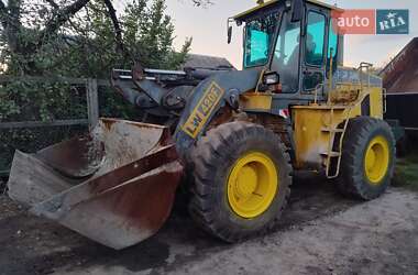 Фронтальный погрузчик XCMG LW 2007 в Быковке