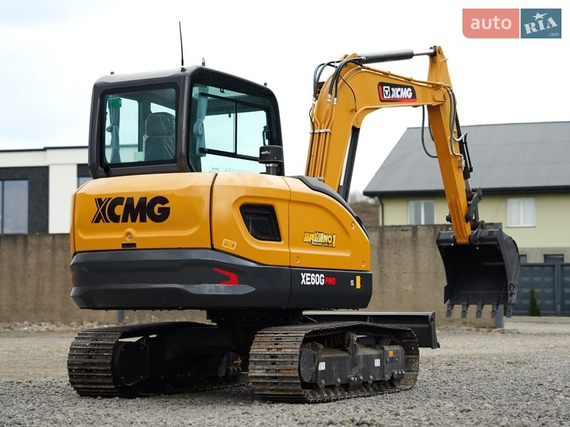 XCMG XE 2025