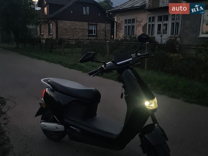 Мопеди Xiaomi Ninebot 2024 в Калуші