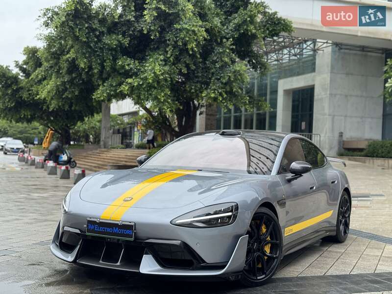 Седан Xiaomi SU7 Ultra 2025 в Ужгороді фото 2 Седан Xiaomi SU7 Ultra 2025 в Ужгороді