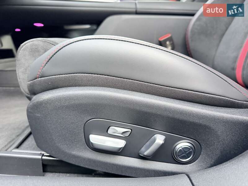 Внедорожник / Кроссовер Xiaomi SU7 Ultra 2025 в Киеве