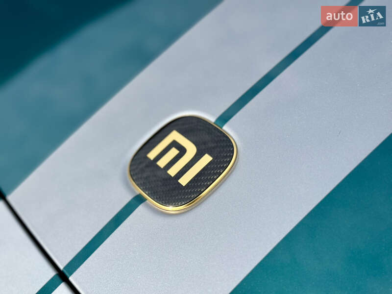 Седан Xiaomi SU7 Ultra 2025 в Дніпрі