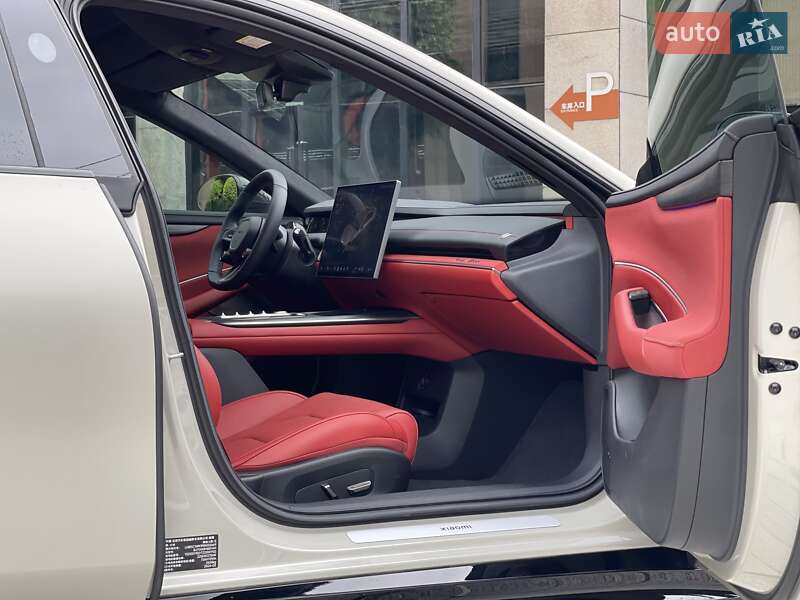 Седан Xiaomi SU7 2024 в Одессе