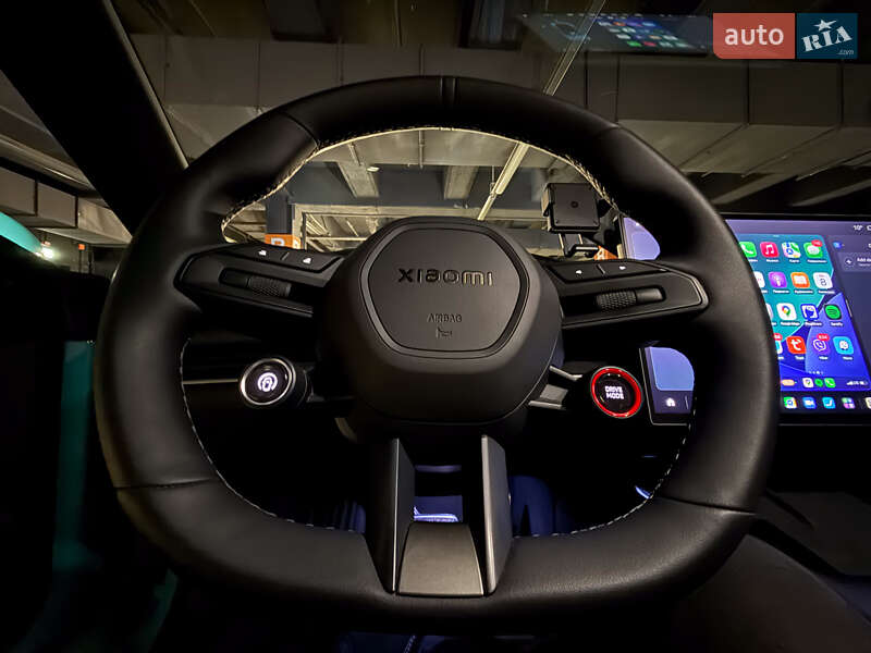 Седан Xiaomi SU7 2025 в Киеве