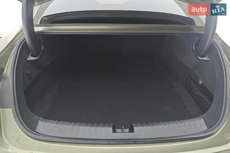 Седан Xiaomi SU7 2024 в Киеве фото 12 Седан Xiaomi SU7 2024 в Киеве