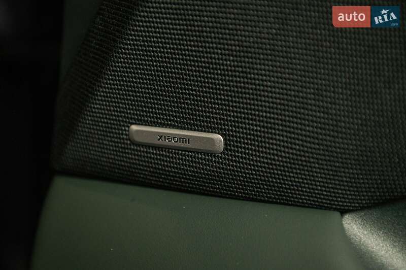 Внедорожник / Кроссовер Xiaomi YU7 2025 в Одессе