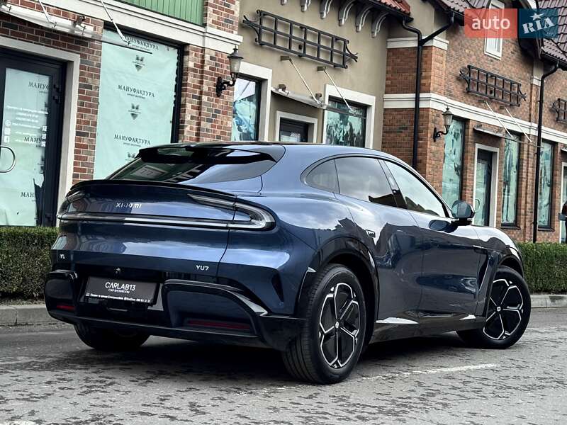 Внедорожник / Кроссовер Xiaomi YU7 2025 в Киеве