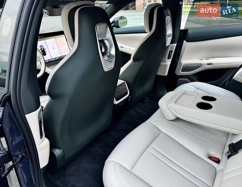 Внедорожник / Кроссовер Xiaomi YU7 2025 в Киеве