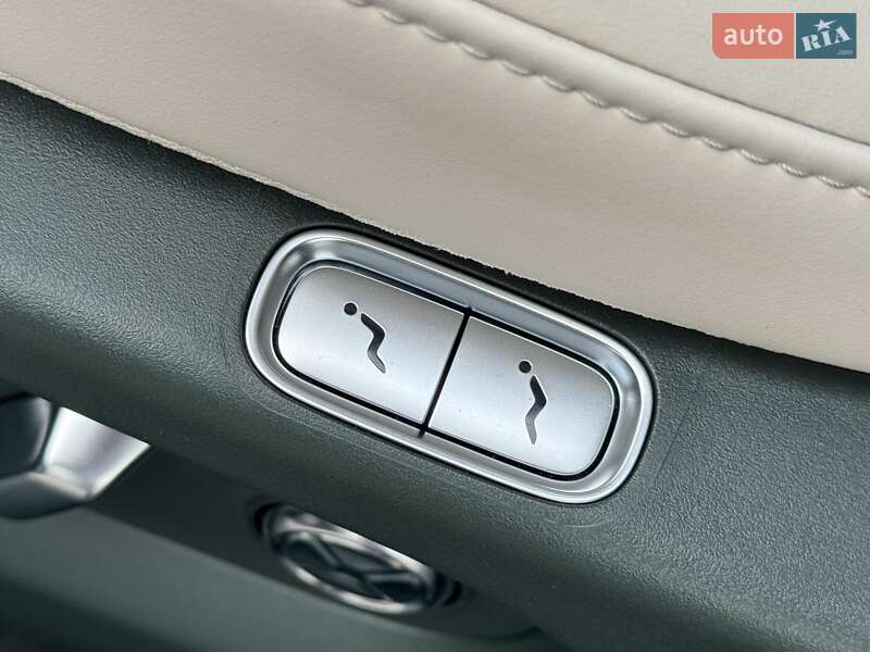 Внедорожник / Кроссовер Xiaomi YU7 2025 в Киеве