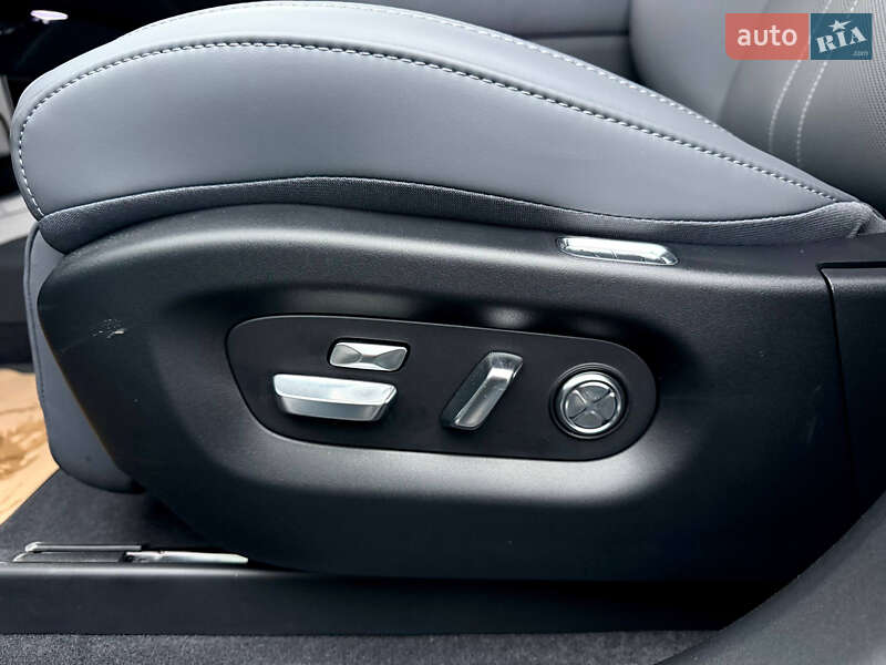 Внедорожник / Кроссовер Xiaomi YU7 2025 в Киеве фото 32 Внедорожник / Кроссовер Xiaomi YU7 2025 в Киеве