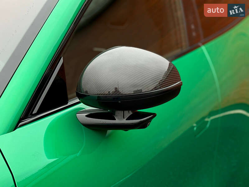 Внедорожник / Кроссовер Xiaomi YU7 2025 в Киеве фото 74 Внедорожник / Кроссовер Xiaomi YU7 2025 в Киеве