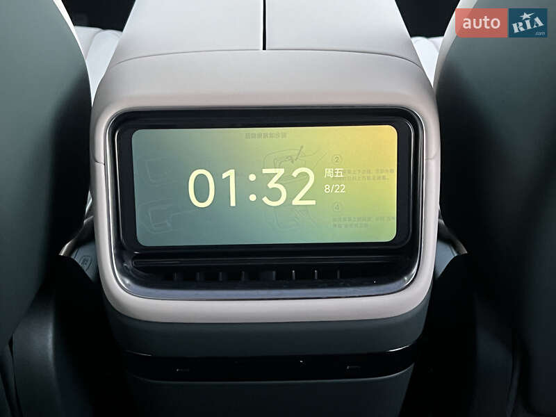 Внедорожник / Кроссовер Xiaomi YU7 2025 в Киеве фото 38 Внедорожник / Кроссовер Xiaomi YU7 2025 в Киеве