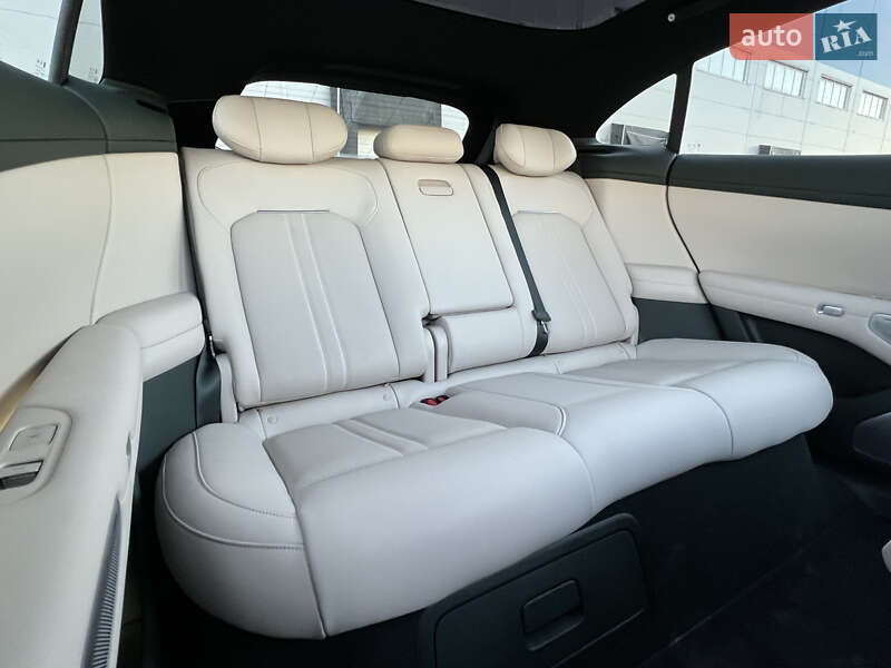 Внедорожник / Кроссовер Xiaomi YU7 2025 в Киеве фото 44 Внедорожник / Кроссовер Xiaomi YU7 2025 в Киеве