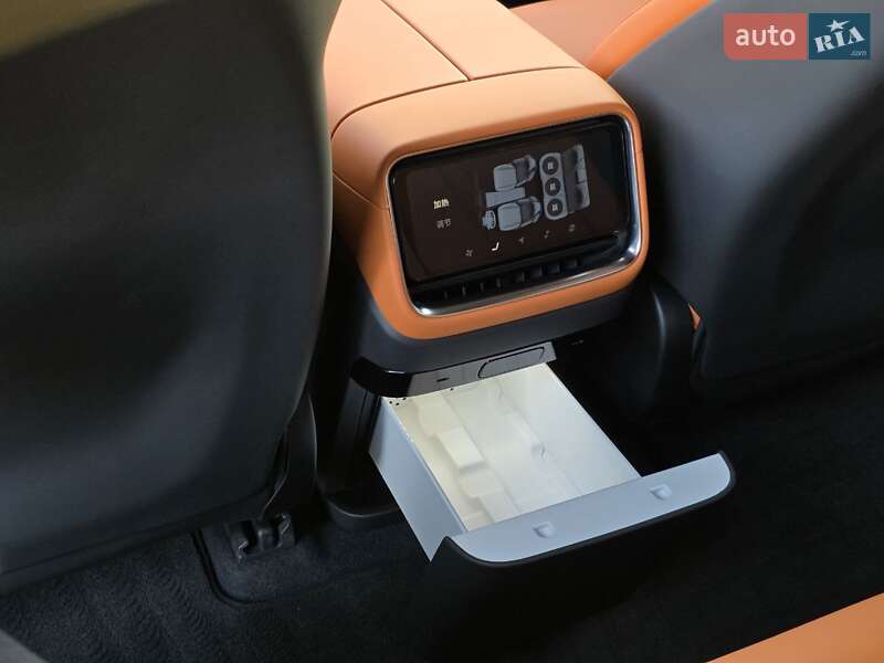 Внедорожник / Кроссовер Xiaomi YU7 2025 в Днепре