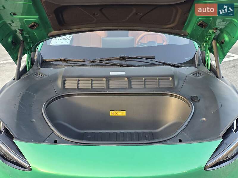 Внедорожник / Кроссовер Xiaomi YU7 2025 в Днепре