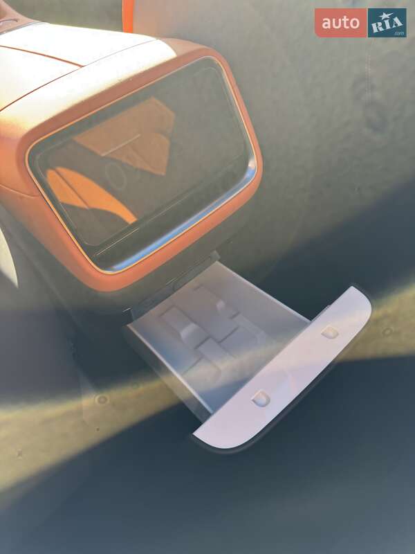 Позашляховик / Кросовер Xiaomi YU7 2025 в Києві фото 20 Позашляховик / Кросовер Xiaomi YU7 2025 в Києві